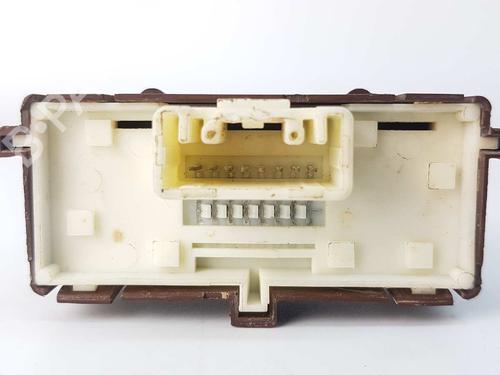 Switch TOYOTA AURIS (_E18_) 1.8 Hybrid (ZWE186_, ZWE186R) | BP14535576I30 