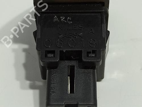 Alarmlicht Schakelaar SUZUKI SWIFT III (MZ, EZ) 1.3 (RS413, ZC11S) | BP13689281I22
