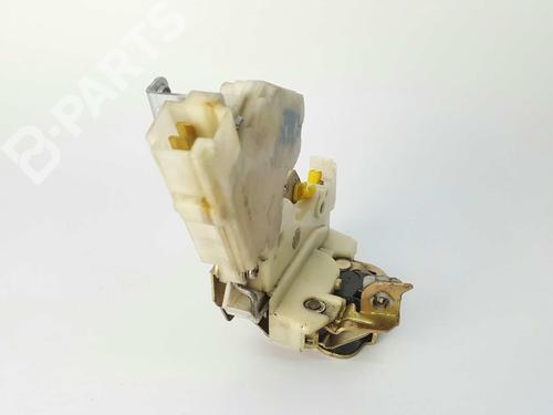 Rear left lock NISSAN TERRANO II (R20) 2.7 TDi 4WD | BP7243719C100 