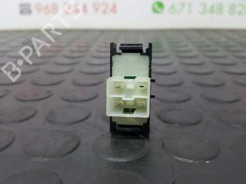 Switch MERCEDES-BENZ E-CLASS (W210) E 240 (210.062) | BP11386550I30 