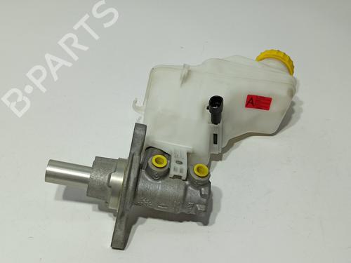 Used Brake master cylinder FIAT 500L (351_, 352_) [2012-2025]  19117887