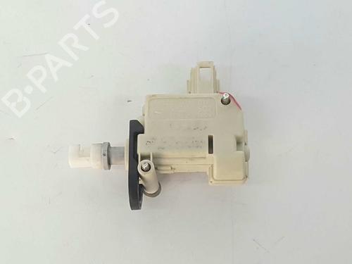 Fuel door actuator AUDI A4 B7 Avant (8ED) 1.9 TDI | BP14541866E18