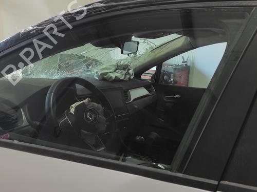 front-left-door-window-renault-captur-ii-hf_-2020-19934066 main image