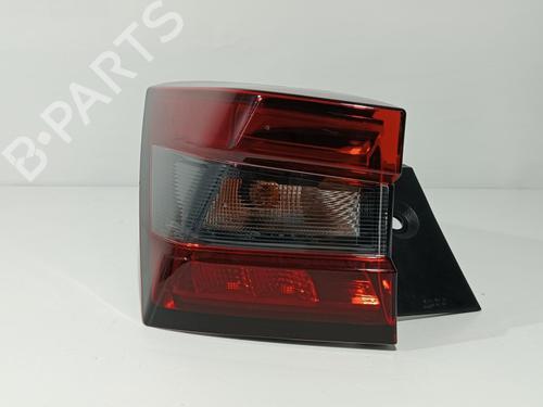 Used Left taillight NISSAN JUKE (F16_) 1.0 (114 hp) 28499981