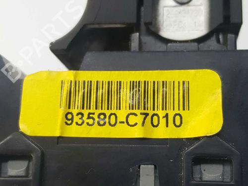 Left rear window switch HYUNDAI i20 ACTIVE (IB, GB)  | BP6071085I29
