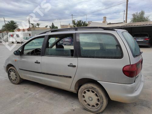 Right front indicator SEAT ALHAMBRA (7V8, 7V9) 1.9 TDI | BP15677877C33 