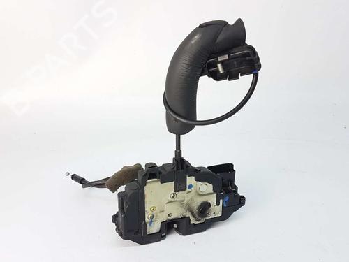 Vergrendeling links achter RENAULT MEGANE III Hatchback (BZ0/1_, B3_) 1.9 dCi (BZ0N, BZ0J) (131 hp) 4863347