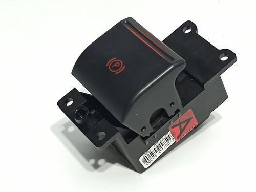 Switch FORD FOCUS C-MAX (DM2) 2.0 TDCi | BP27602382I30