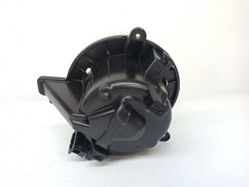 Heater blower motor SEAT IBIZA V (KJ1, KJG) 1.0 TSI | BP9497951M62 