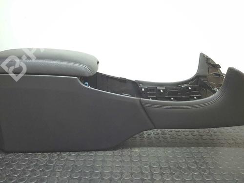 Armlene INFINITI M (Y51) 30d | BP7170787I20 