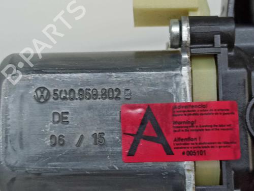 Right front window motor VW GOLF VII (5G1, BQ1, BE1, BE2) 2.0 TDI | BP9761206E20