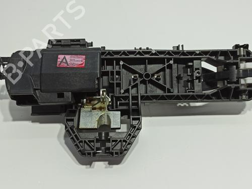 Front left exterior door handle MERCEDES-BENZ GLA-CLASS (X156) GLA 200 CDI / d (156.908) | BP17461599C128
