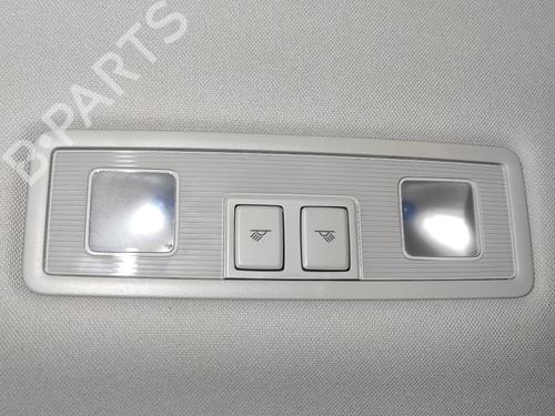interior-roof-light-vw-tiguan-ad1-ax1-2016-20141419 main image