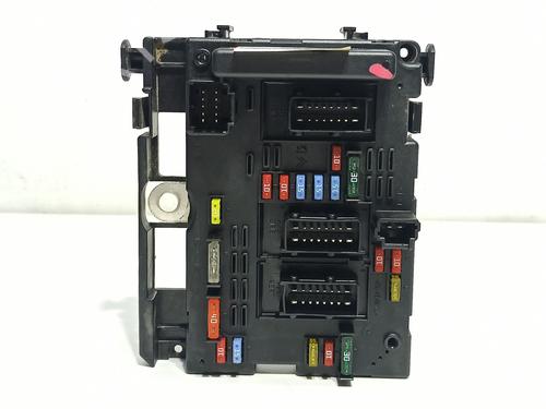 Used Fuse box Fuse box 39623829 39623829