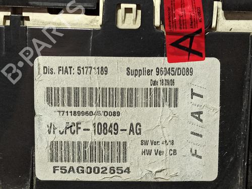 Instrument cluster FIAT STILO (192_) 1.4 16V (192AXH1B, 192BXH1B) | BP29963917C47