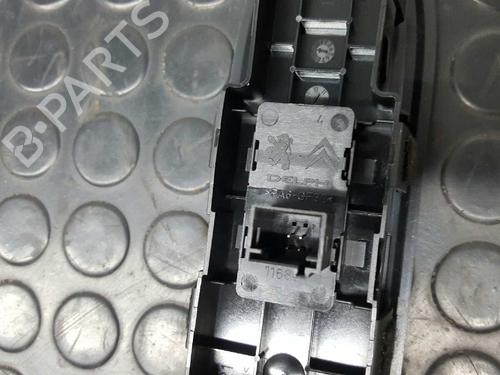 Right front window switch CITROËN C5 III (RD_) 2.7 HDi (RDUHZJ) | BP2783040I26