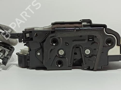 BP12137338C98 main image