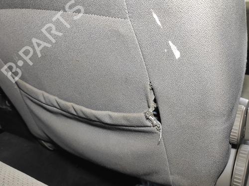 Right front seat VW PASSAT B6 Variant (3C5) 2.0 TDI 16V | BP16438277C16 - Image 3