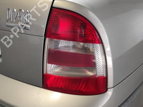 Højre baglygte SKODA SUPERB I (3U4) 1.9 TDI | BP26227057C35