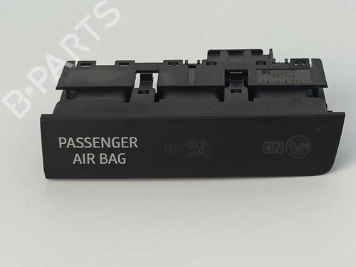 Autre SEAT LEON (5F1) 1.2 TSI (110 hp) 14542948