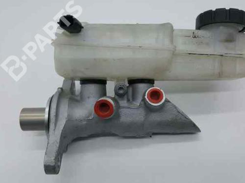 Used Brake master cylinder RENAULT MEGANE III Grandtour (KZ0/1) 1.6 dCi (KZ00, KZ12, KZ13) (130 hp) 2773200