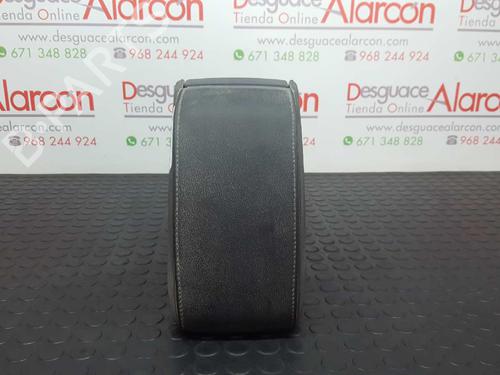 Armrest / Center console SKODA YETI (5L) 2.0 TDI | BP7153550I20