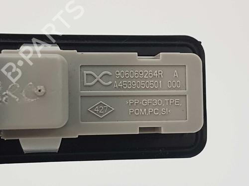 Tailgate handle RENAULT CLIO V (B7_) 1.0 TCe 90 (B7MT) | BP8318787C132