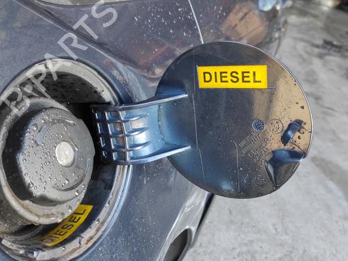 Fuel flap CITROËN C4 I (LC_) 1.6 HDi | BP16674518C131