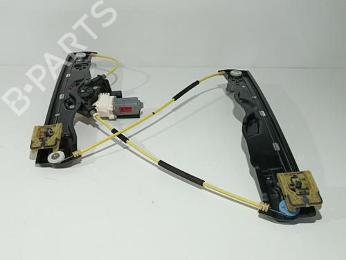 Used Front right window mechanism Front right window mechanism LAND ROVER RANGE ROVER VELAR (L560) 2.0 D240 SD4 4x4 (241 hp) 34445381 34445381