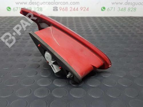 Right taillight ALFA ROMEO 147 (937_) 1.9 JTD (937.AXF1A, 937.BXF1A) | BP2753283C35 