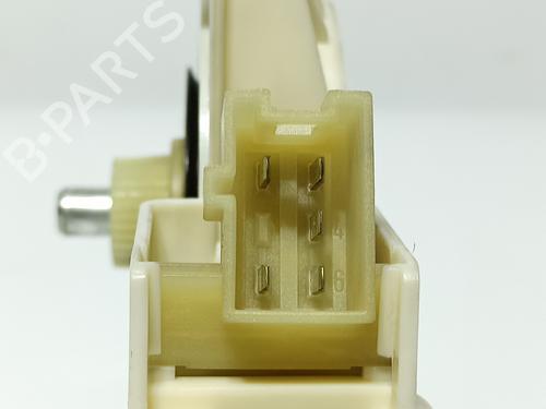 Rudehejsemotor forskærm højre MERCEDES-BENZ C-CLASS (W204) C 200 CDI (204.007, 204.006) | BP16356306E20