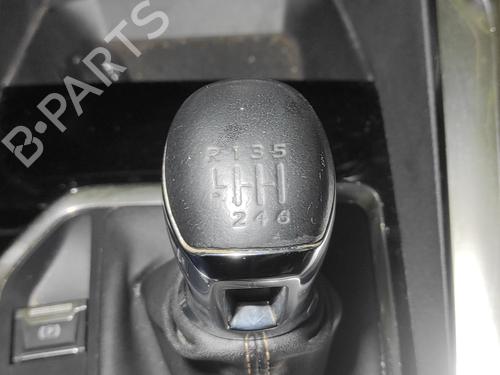 Used Shift knob Shift knob PEUGEOT 3008 II SUV (MC_, MR_, MJ_, M4_) [2016-2026] 32389000 32389000