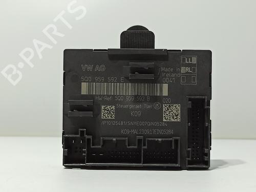 Used Comfort control module AUDI A3 (8V1, 8VK) 1.0 TFSI (115 hp) 18235277