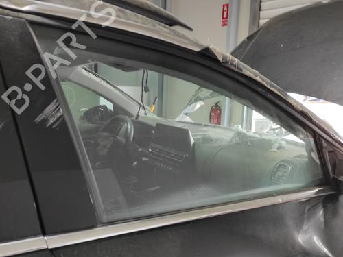 front-right-door-window-citroen-c5-aircross-a_-2018-27471211 main image
