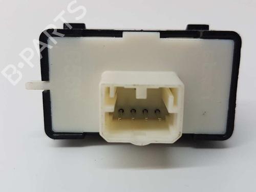 Right rear window switch FIAT 500X (334_) 1.6 (334AXE1A) | BP5176435I28 