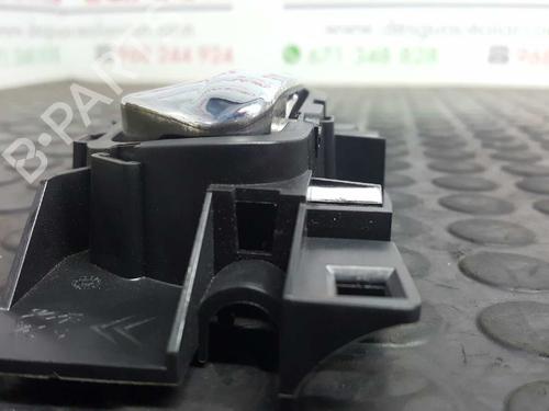 Front left interior door handle PEUGEOT 407 SW (6E_, 6D_) 1.6 HDi 110 | BP3282029I13