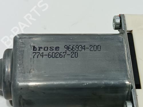 Right front window motor AUDI A4 B8 (8K2) 2.0 TDI | BP10986886E20 