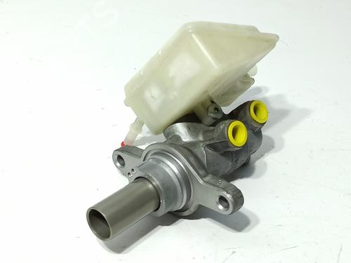 Used Brake master cylinder FORD C-MAX II (DXA/CB7, DXA/CEU) 1.0 EcoBoost (100 hp) 22342565