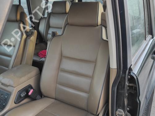 Sæde venstre fortil LAND ROVER DISCOVERY II (L318) 4.0 V8 4x4 (185 hp) 16674273