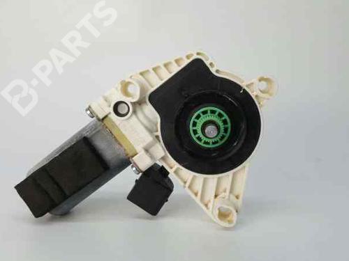 Right front window motor MERCEDES-BENZ CLA Coupe (C117) CLA 200 CDI / d (117.308) | BP5278662E20 