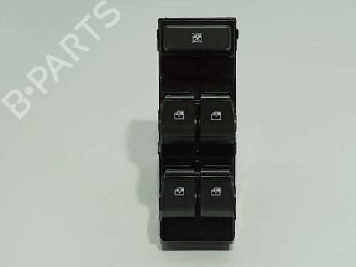 Used Left front window switch HYUNDAI i30 FASTBACK (PDE, PDEN) 1.0 T-GDI (120 hp) 12318992