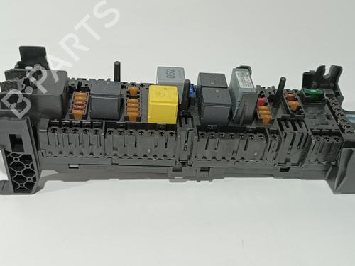 Used Fuse box MERCEDES-BENZ V-CLASS (W447) V 250 CDI / d 4-matic (447.811, 447.813) (190 hp) 26590913