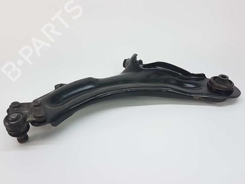 Used Right front suspension arm RENAULT KANGOO / GRAND KANGOO II (KW0/1_) 1.5 dCi 70 (KW0V, KW0A) (68 hp) 11385818