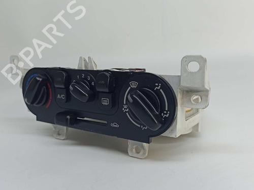 Climate control MAZDA 323 S VI Saloon (BJ) 1.5 16V (BJ5P) | BP8106904I5