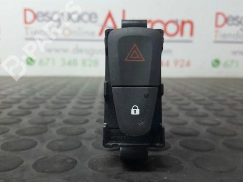 Used Warning switch DACIA SANDERO II 1.5 dCi (90 hp) 6628825
