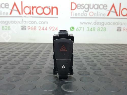 Used Warning switch RENAULT MEGANE III Grandtour (KZ0/1) 1.6 dCi (KZ00, KZ12, KZ13) (130 hp) 6629481