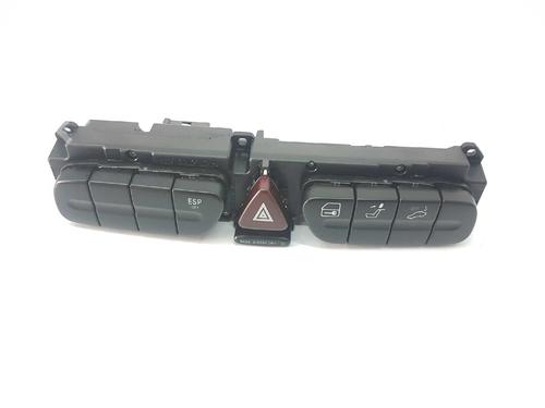 Used Warning switch MERCEDES-BENZ CLK (C209) CLK 270 CDI (209.316) (170 hp) 4667961