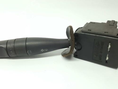 Commande de phare PEUGEOT 206 Hatchback (2A/C) 1.4 i (75 hp) 6144556