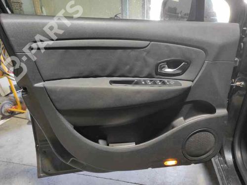 Forra da porta frente esquerda RENAULT SCÉNIC III (JZ0/1_) 1.5 dCi (JZ02, JZ0R) (95 hp)null