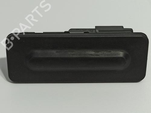 Used Tailgate handle PEUGEOT 2008 I (CU_) 1.2 THP 130 / PureTech 130 (130 hp) 19498710